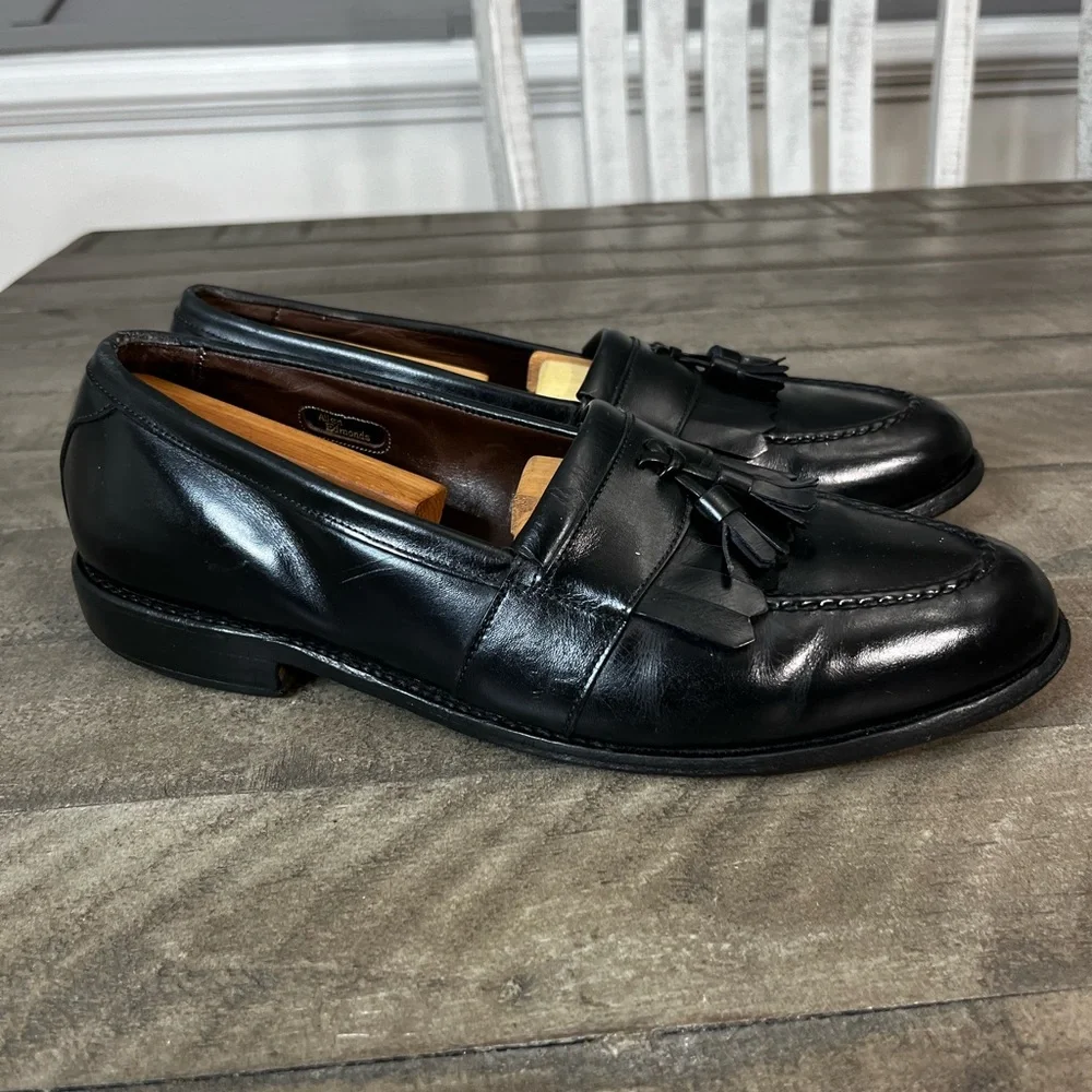 Allen Edmonds Newport Black Leather Kiltie Tassel Loafers Mens - Size 10 C